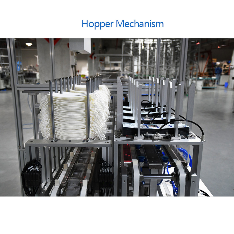 Fish-shaped mask single-piece bag-feeding packaging machine